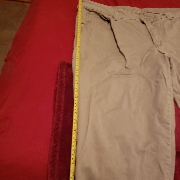 Never worn, cute, khaki, plus size Capri, jeans - Picture 8 of 9